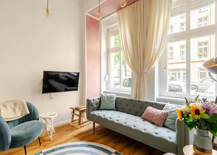 Colorful Flat Near Vibrant Boxhagener Platz