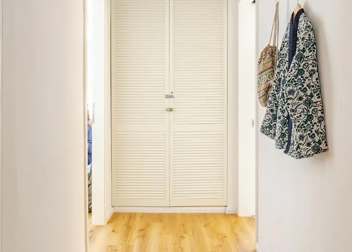 Colorful Flat Near Vibrant Boxhagener Platz شقة برلين