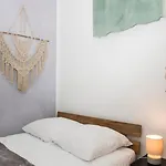 Colorful Flat Near Vibrant Boxhagener Platz Lejlighed