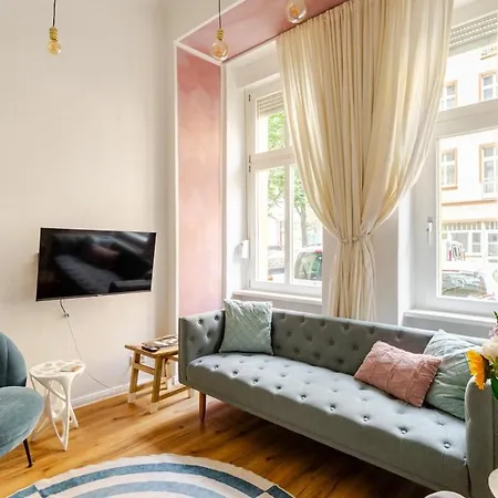 Colorful Flat Near Vibrant Boxhagener Platz